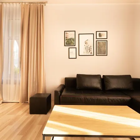 Апартаменты Tradycyjny 3city W Sopocie Blisko Plazy By Renters Сопот